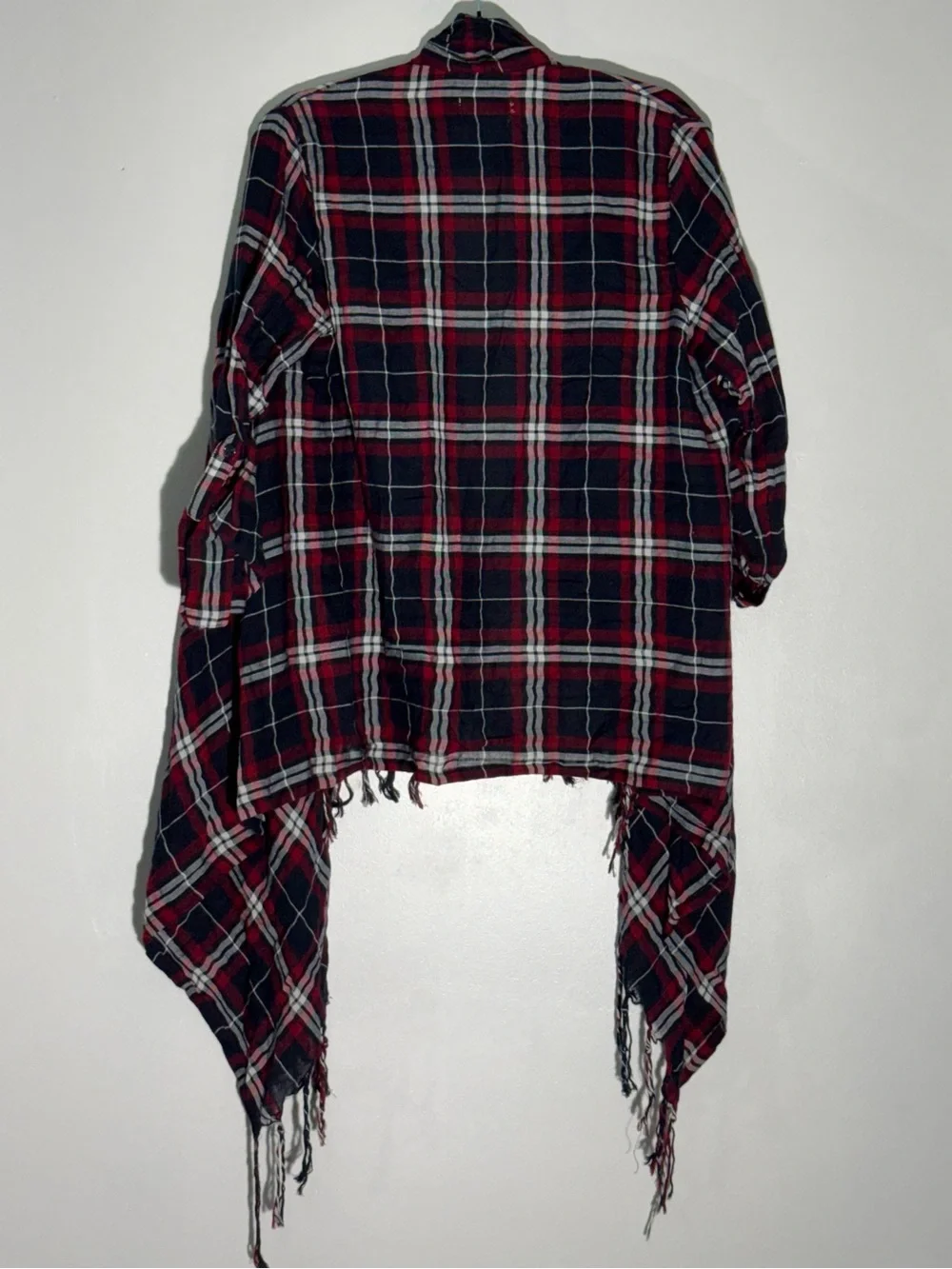 Mello Day Plaid Open Front Poncho Cardigan XS Red Navy Fringe Boho Draped